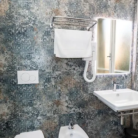 Sant'erasmo 4* Rzym